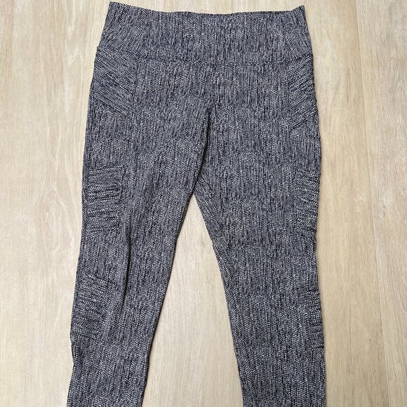 Athleta Delancey Textured Mototight, herringbone design - Picture 3 of 5